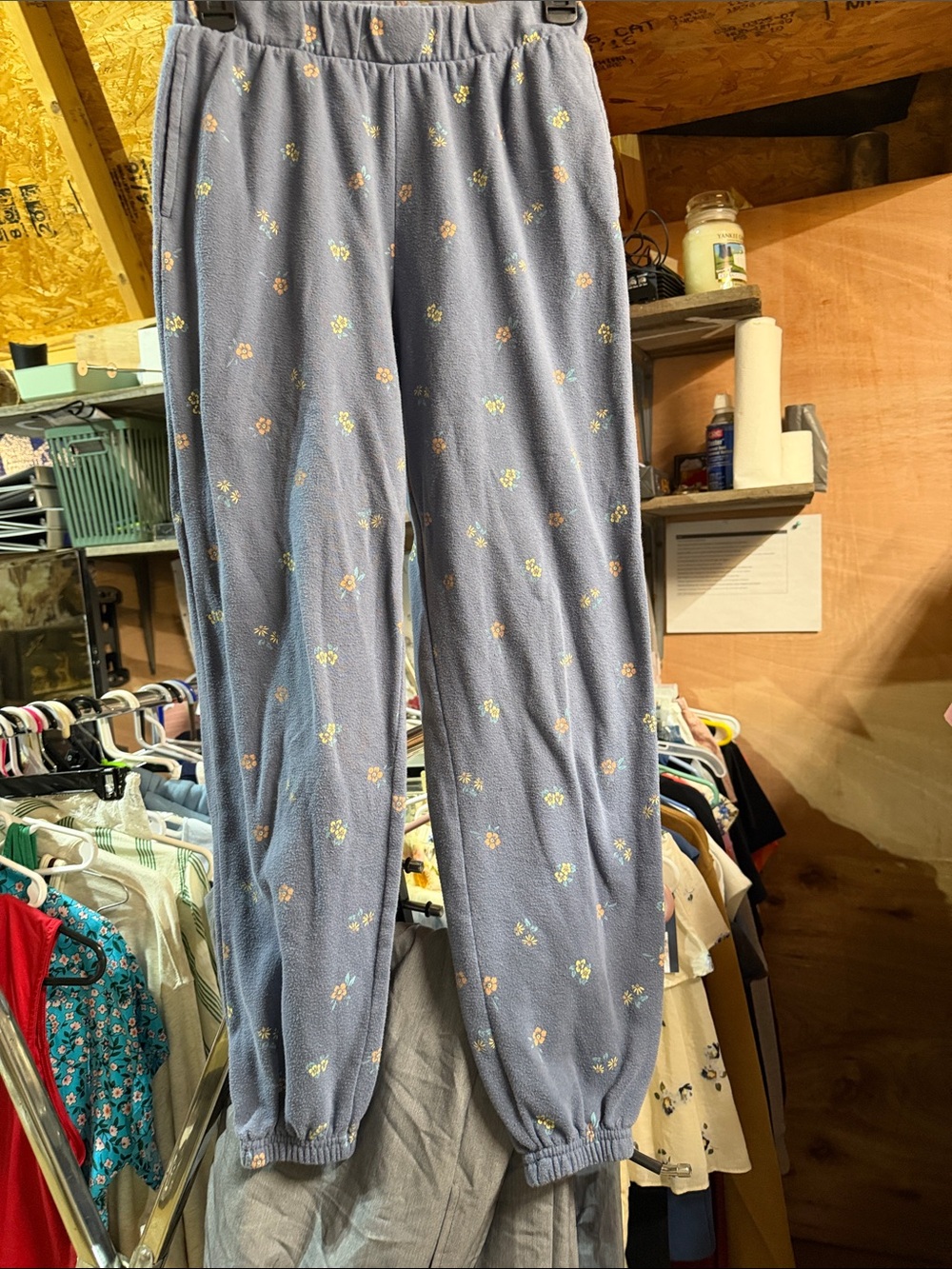 Colsie Dusty Blue Floral Jogger Pants